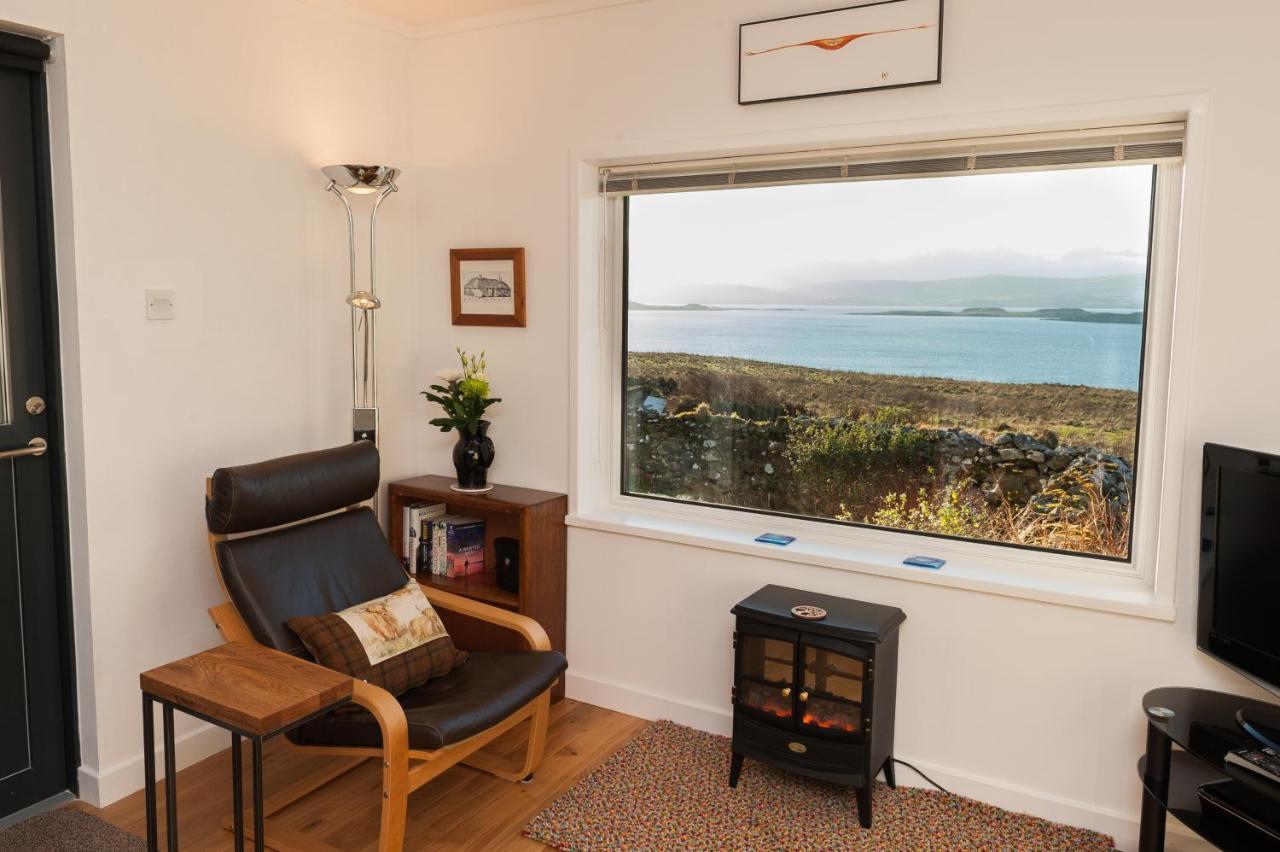 An Cala Beag Self Catering Apartment On The Waternish Peninsula Hallin Exterior foto